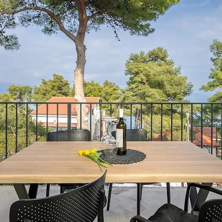 Apartman 3 *